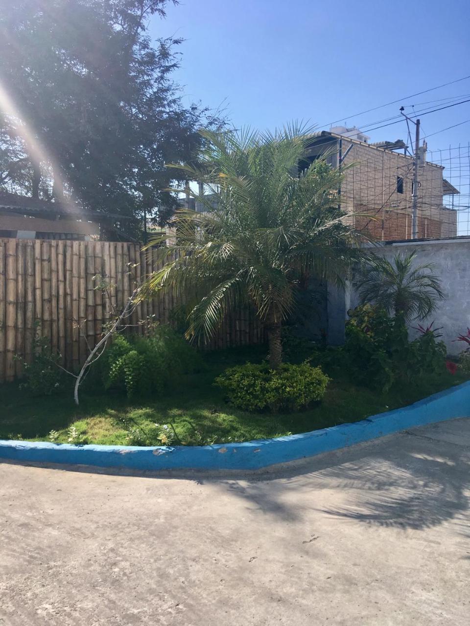مانتا Hostal Albatros المظهر الخارجي الصورة