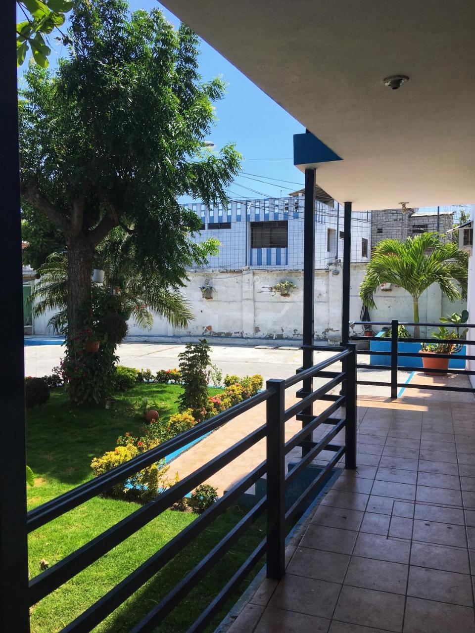 مانتا Hostal Albatros المظهر الخارجي الصورة