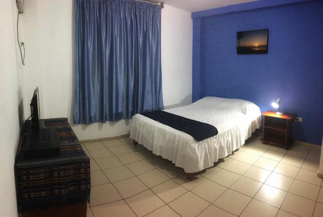 مانتا Hostal Albatros المظهر الخارجي الصورة